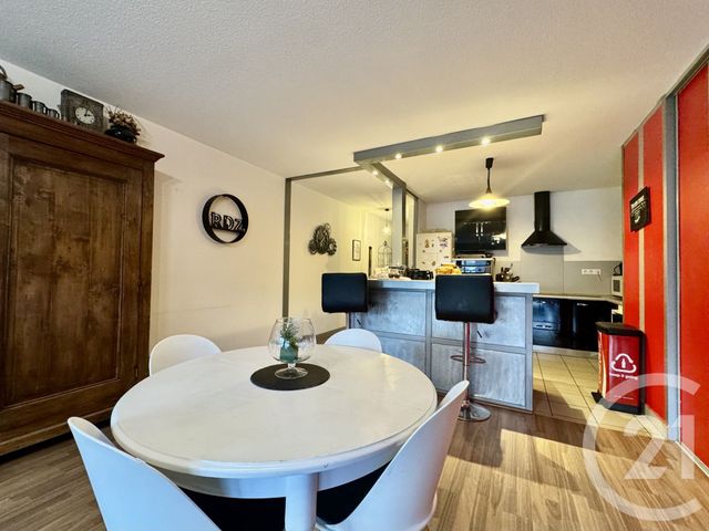 Appartement T2 &agrave; vendre - 2 pi&egrave;ces - 67,49 m2 - Luc La Primaube - 12 - MIDI-PYRENEES