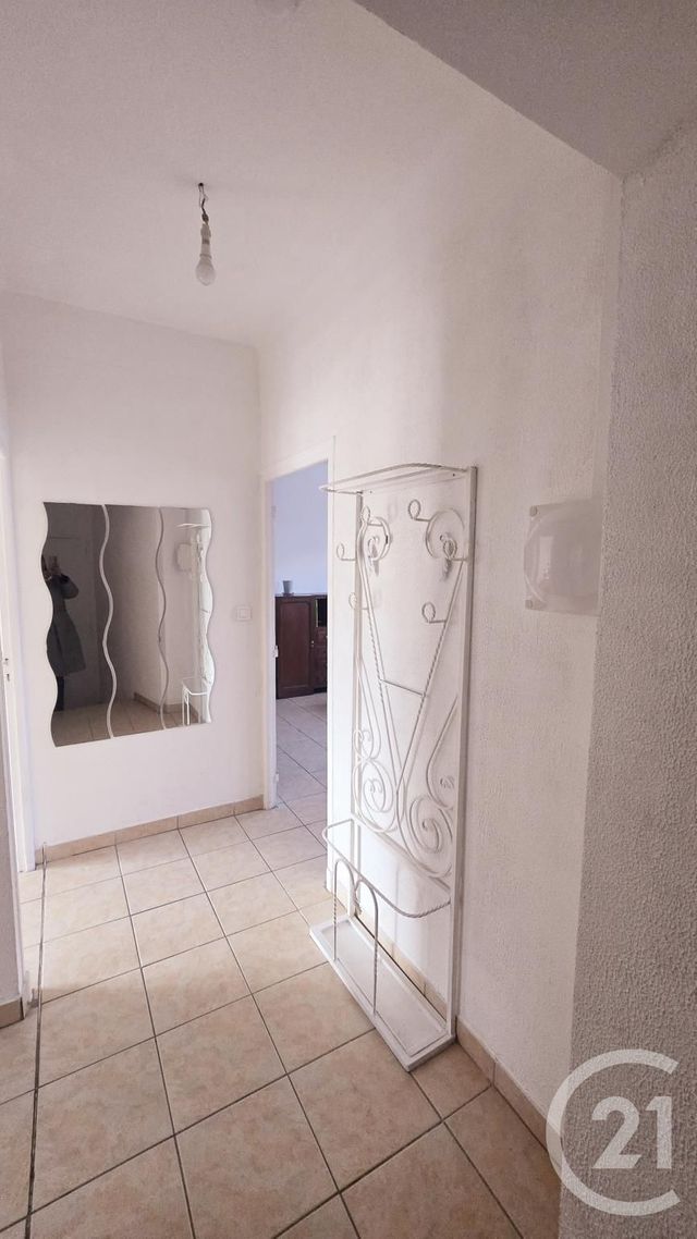 Appartement T2 &agrave; louer - 2 pi&egrave;ces - 42,72 m2 - Rodez - 12 - MIDI-PYRENEES