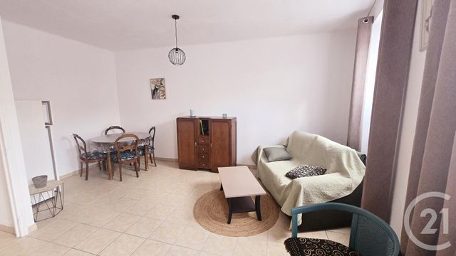 Appartement T2 &agrave; louer - 2 pi&egrave;ces - 42,72 m2 - Rodez - 12 - MIDI-PYRENEES