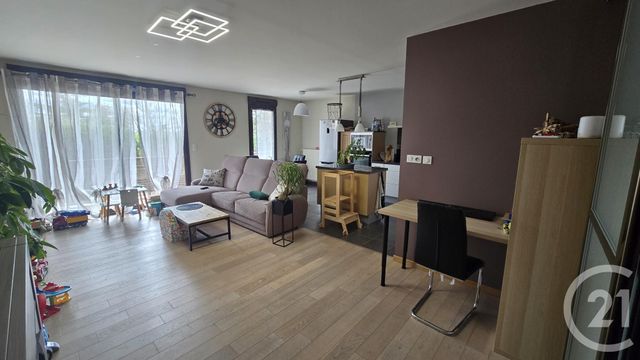 Appartement F3 &agrave; louer - 3 pi&egrave;ces - 70,30 m2 - Sebazac Concoures - 12 - MIDI-PYRENEES