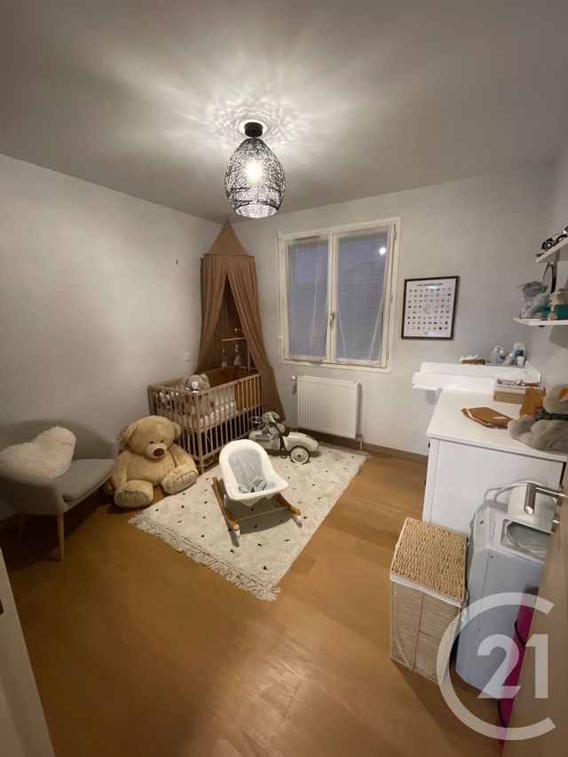 Appartement F3 &agrave; louer - 3 pi&egrave;ces - 70,30 m2 - Sebazac Concoures - 12 - MIDI-PYRENEES