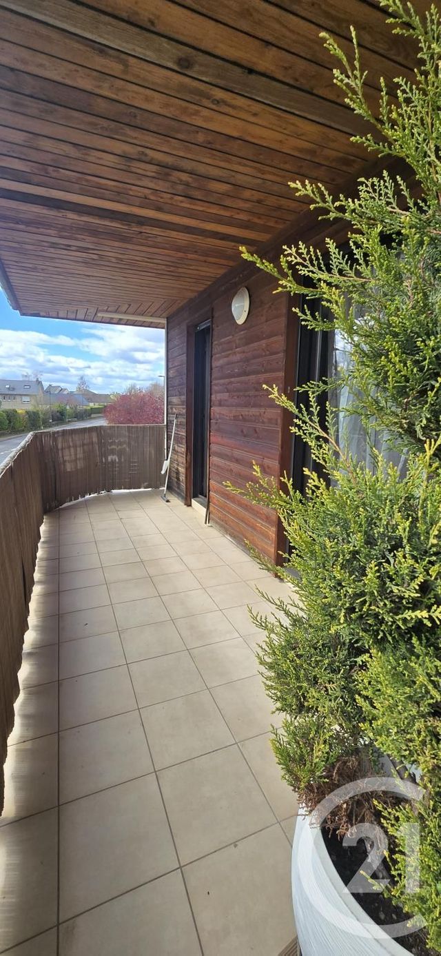 Appartement F3 &agrave; louer - 3 pi&egrave;ces - 70,30 m2 - Sebazac Concoures - 12 - MIDI-PYRENEES