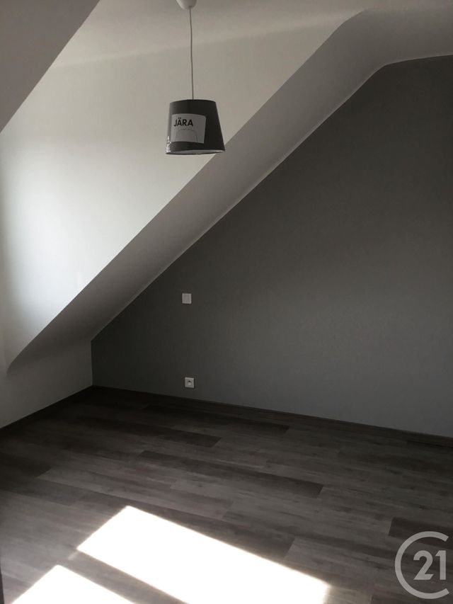 Appartement &agrave; louer - 2 pi&egrave;ces - 28,37 m2 - Rodez - 12 - MIDI-PYRENEES