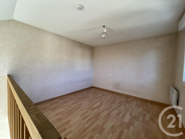 Appartement Duplex &agrave; louer - 2 pi&egrave;ces - 31,35 m2 - Onet Le Chateau - 12 - MIDI-PYRENEES
