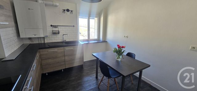 Appartement &agrave; louer - 3 pi&egrave;ces - 69,59 m2 - Rodez - 12 - MIDI-PYRENEES