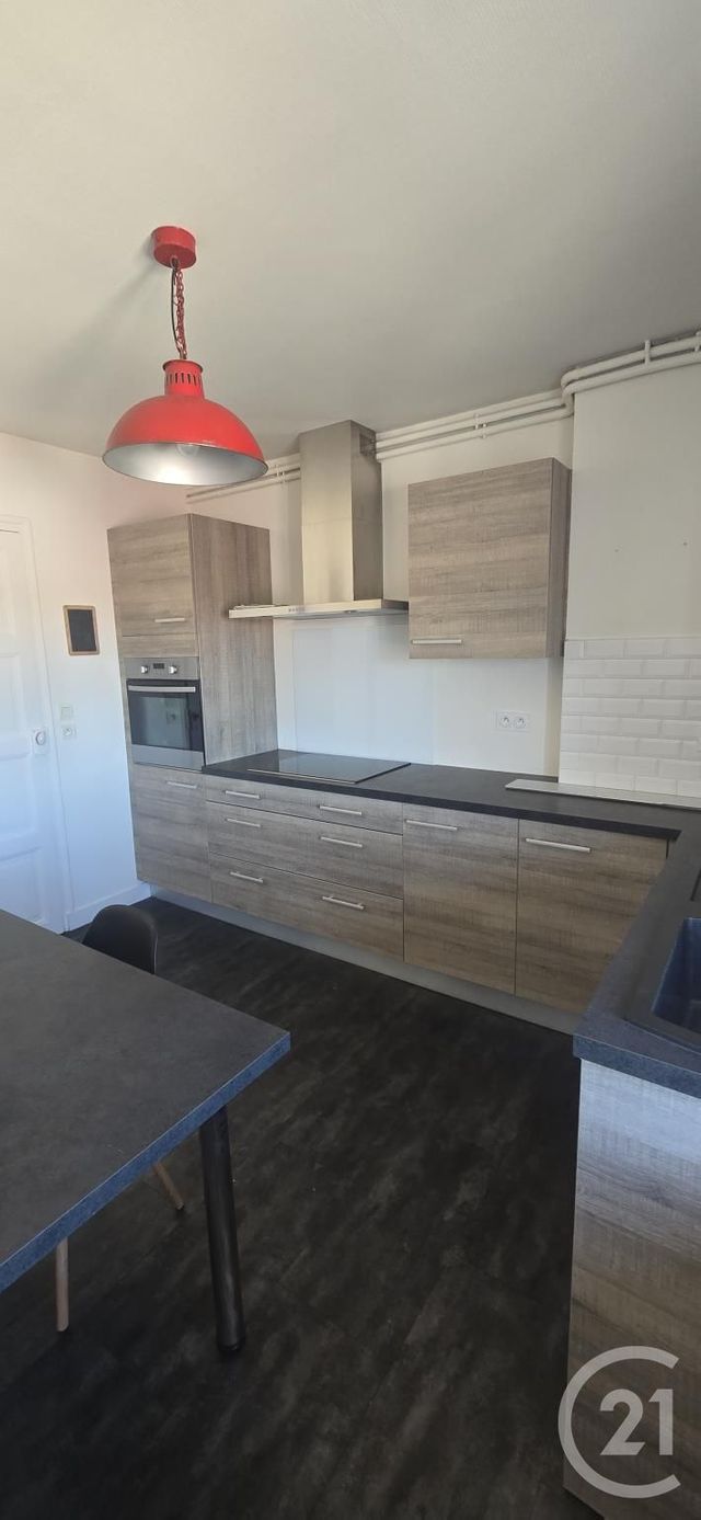 Appartement &agrave; louer - 3 pi&egrave;ces - 69,59 m2 - Rodez - 12 - MIDI-PYRENEES