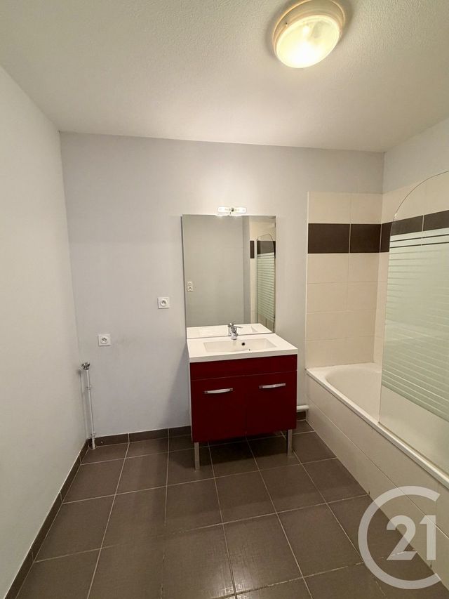 Appartement T3 &agrave; vendre - 3 pi&egrave;ces - 63,79 m2 - Rodez - 12 - MIDI-PYRENEES
