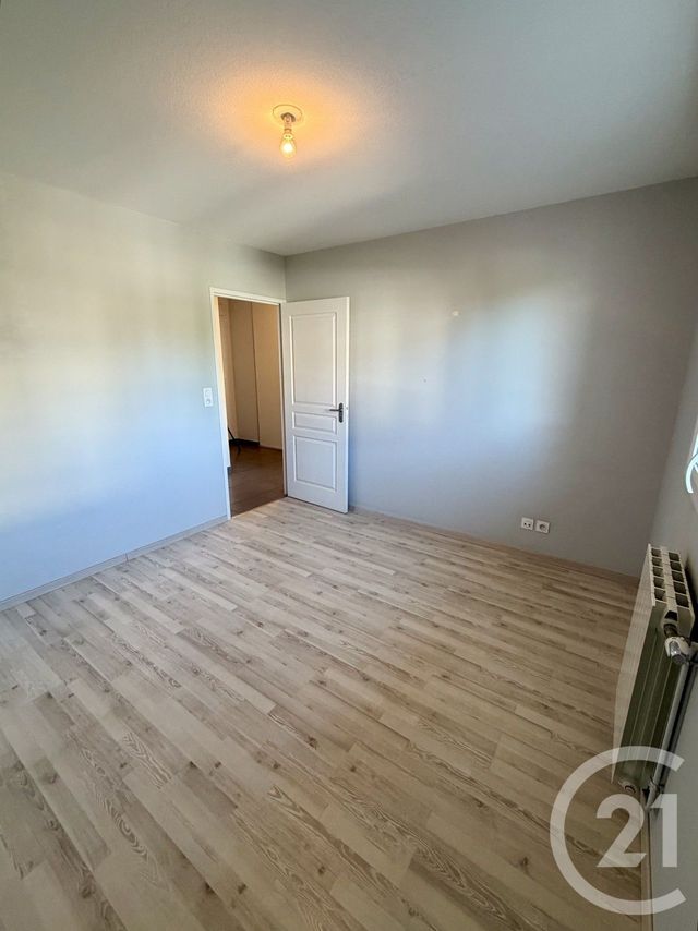 Appartement T3 &agrave; vendre - 3 pi&egrave;ces - 63,79 m2 - Rodez - 12 - MIDI-PYRENEES