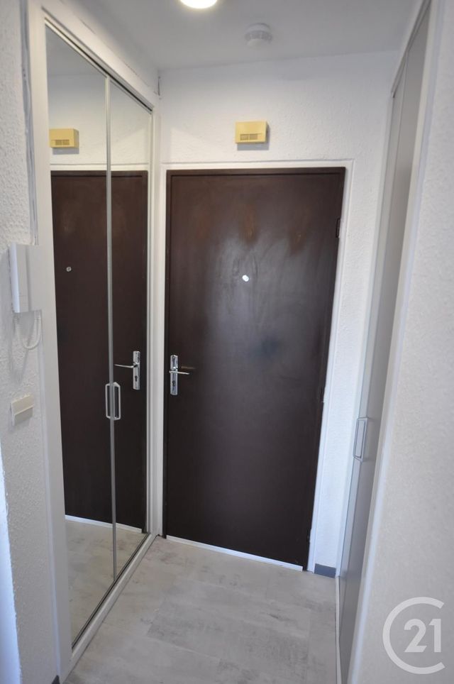 Appartement Studio &agrave; louer - 1 pi&egrave;ce - 19,50 m2 - Rodez - 12 - MIDI-PYRENEES