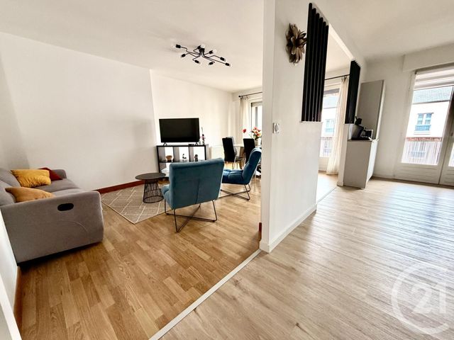 Appartement F3 &agrave; louer - 3 pi&egrave;ces - 70,47 m2 - Rodez - 12 - MIDI-PYRENEES