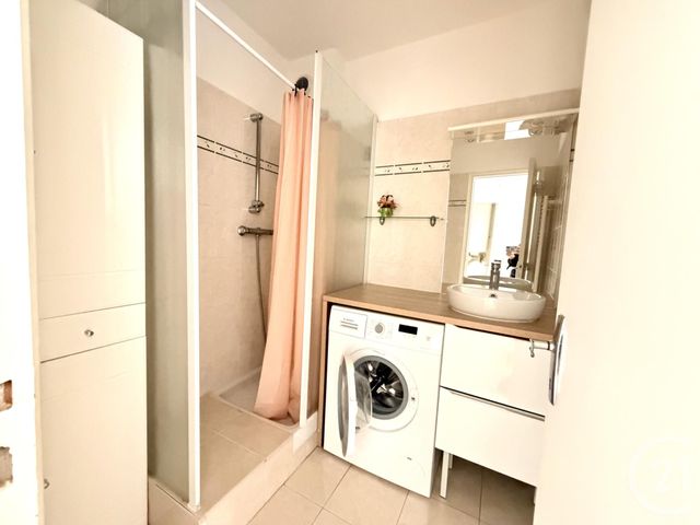 Appartement F3 &agrave; louer - 3 pi&egrave;ces - 70,47 m2 - Rodez - 12 - MIDI-PYRENEES