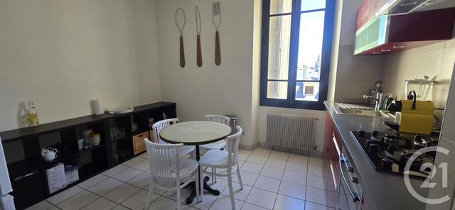 Appartement F3 &agrave; louer - 3 pi&egrave;ces - 85 m2 - Rodez - 12 - MIDI-PYRENEES