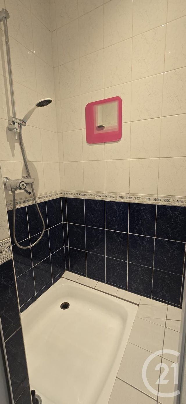 Appartement F3 &agrave; louer - 3 pi&egrave;ces - 85 m2 - Rodez - 12 - MIDI-PYRENEES