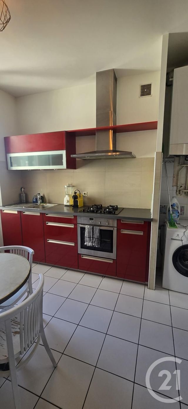 Appartement F3 &agrave; louer - 3 pi&egrave;ces - 85 m2 - Rodez - 12 - MIDI-PYRENEES
