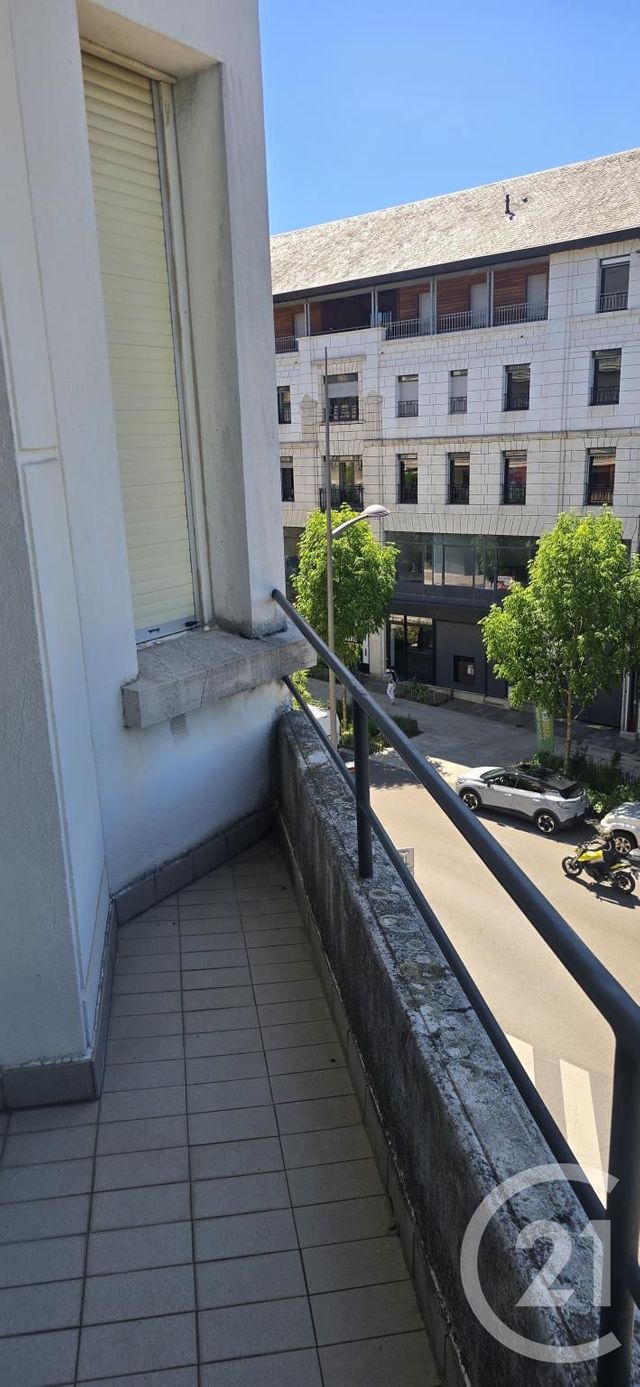 Appartement F3 &agrave; louer - 3 pi&egrave;ces - 85 m2 - Rodez - 12 - MIDI-PYRENEES