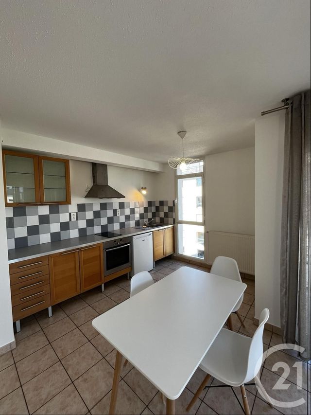 Appartement F2 &agrave; louer - 2 pi&egrave;ces - 51,57 m2 - Rodez - 12 - MIDI-PYRENEES