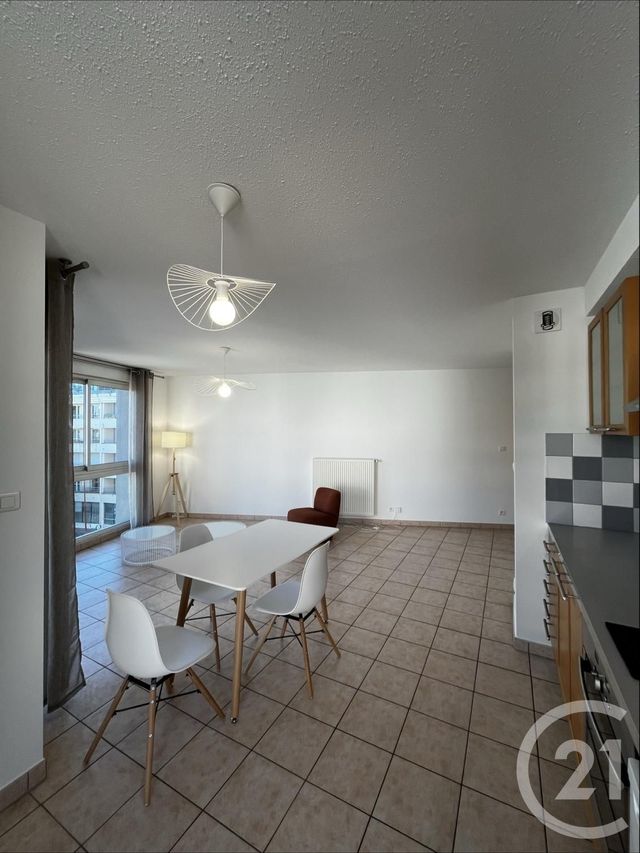 Appartement F2 &agrave; louer - 2 pi&egrave;ces - 51,57 m2 - Rodez - 12 - MIDI-PYRENEES