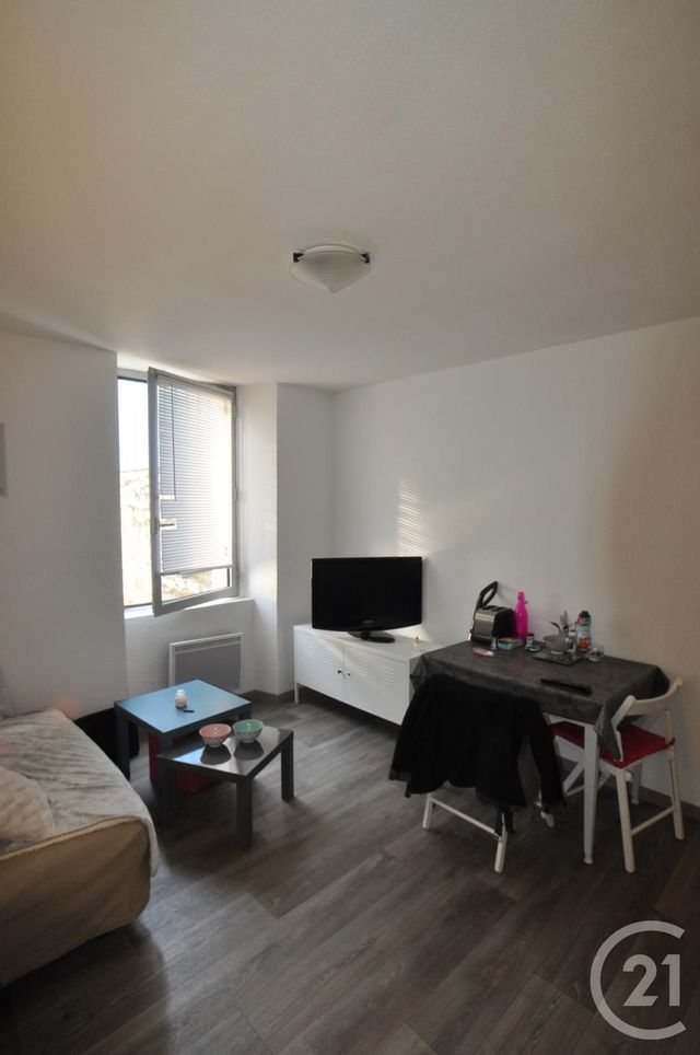 Appartement F2 &agrave; louer - 2 pi&egrave;ces - 28,50 m2 - Rodez - 12 - MIDI-PYRENEES
