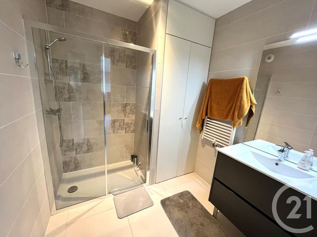 Appartement T2 &agrave; louer - 2 pi&egrave;ces - 45,45 m2 - Rodez - 12 - MIDI-PYRENEES