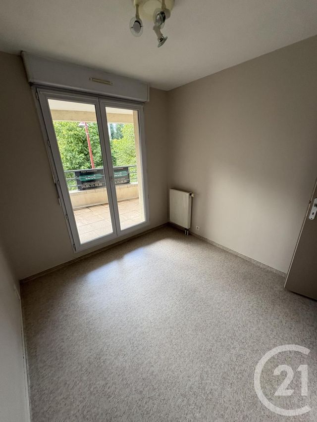 Appartement F2 &agrave; louer - 2 pi&egrave;ces - 38 m2 - Rodez - 12 - MIDI-PYRENEES