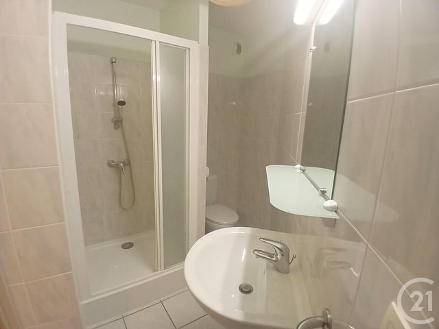 Appartement F2 &agrave; louer - 2 pi&egrave;ces - 38 m2 - Rodez - 12 - MIDI-PYRENEES