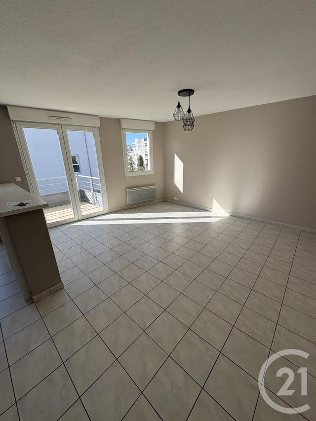 Appartement F3 &agrave; louer - 3 pi&egrave;ces - 54 m2 - Rodez - 12 - MIDI-PYRENEES