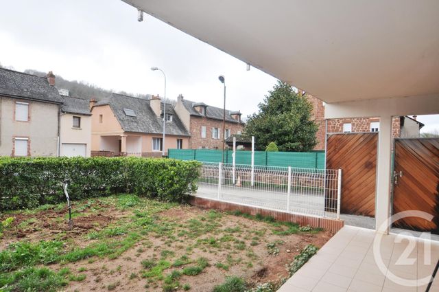 Appartement F2 &agrave; louer - 2 pi&egrave;ces - 45 m2 - Marcillac Vallon - 12 - MIDI-PYRENEES