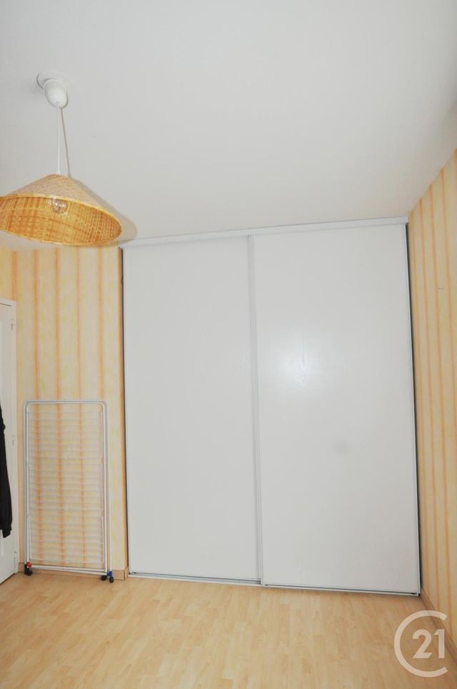 Appartement F2 &agrave; louer - 2 pi&egrave;ces - 45 m2 - Marcillac Vallon - 12 - MIDI-PYRENEES