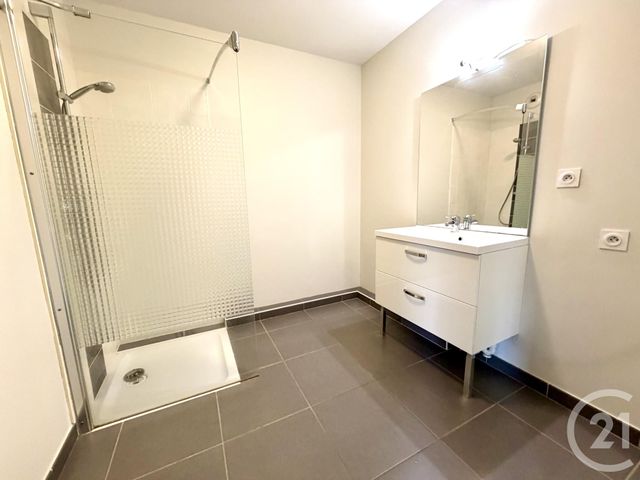 Appartement T2 &agrave; louer - 2 pi&egrave;ces - 44,76 m2 - Rodez - 12 - MIDI-PYRENEES