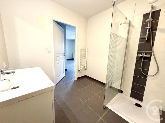 Appartement T2 &agrave; louer - 2 pi&egrave;ces - 44,76 m2 - Rodez - 12 - MIDI-PYRENEES