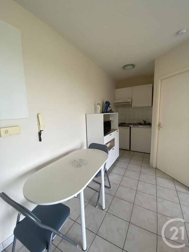 Appartement Studio &agrave; louer - 1 pi&egrave;ce - 22 m2 - Rodez - 12 - MIDI-PYRENEES