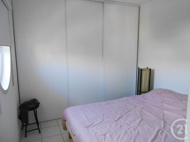 Appartement F1 bis &agrave; louer - 2 pi&egrave;ces - 30,71 m2 - Rodez - 12 - MIDI-PYRENEES