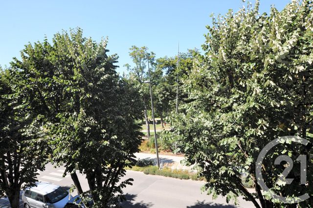 Appartement F6 &agrave; louer - 6 pi&egrave;ces - 140,70 m2 - Rodez - 12 - MIDI-PYRENEES