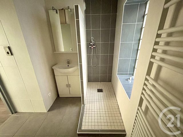 Appartement F2 &agrave; louer - 2 pi&egrave;ces - 54,80 m2 - Rodez - 12 - MIDI-PYRENEES