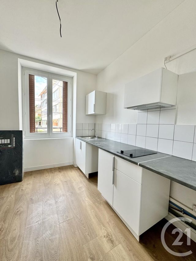 Appartement T1 &agrave; louer - 1 pi&egrave;ce - 23,58 m2 - Rodez - 12 - MIDI-PYRENEES