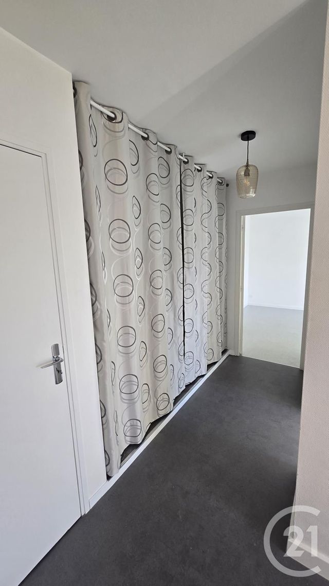 Maison &agrave; louer - 3 pi&egrave;ces - 85 m2 - Rodez - 12 - MIDI-PYRENEES
