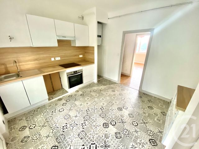 Appartement T3 &agrave; louer - 3 pi&egrave;ces - 68 m2 - Rodez - 12 - MIDI-PYRENEES