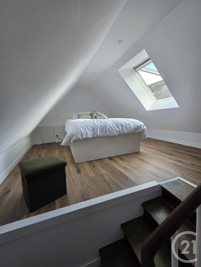 Appartement Duplex &agrave; louer - 2 pi&egrave;ces - 30 m2 - Rodez - 12 - MIDI-PYRENEES