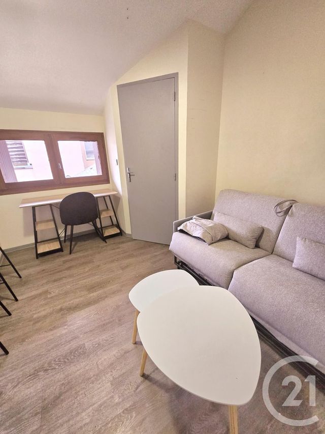 Appartement Studio &agrave; louer - 1 pi&egrave;ce - 16,29 m2 - Rodez - 12 - MIDI-PYRENEES