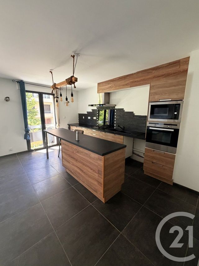 Appartement T3 &agrave; vendre - 3 pi&egrave;ces - 63,62 m2 - Rodez - 12 - MIDI-PYRENEES