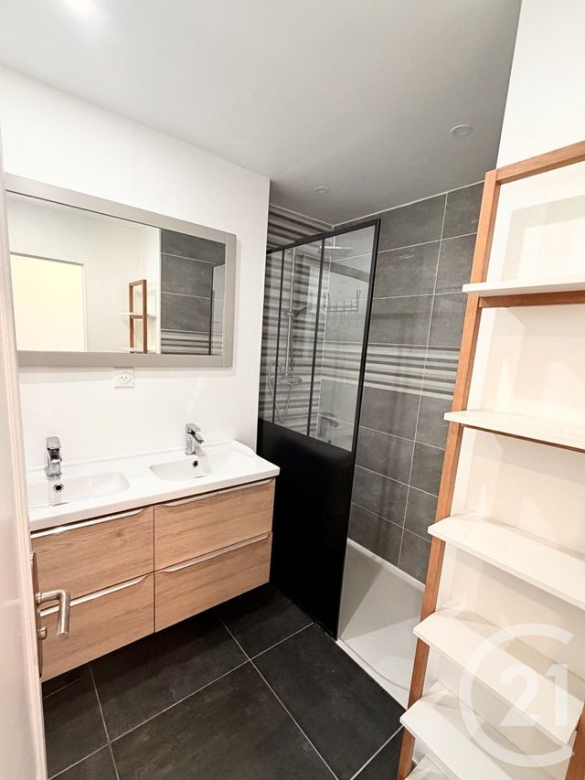 Appartement T3 &agrave; vendre - 3 pi&egrave;ces - 63,62 m2 - Rodez - 12 - MIDI-PYRENEES