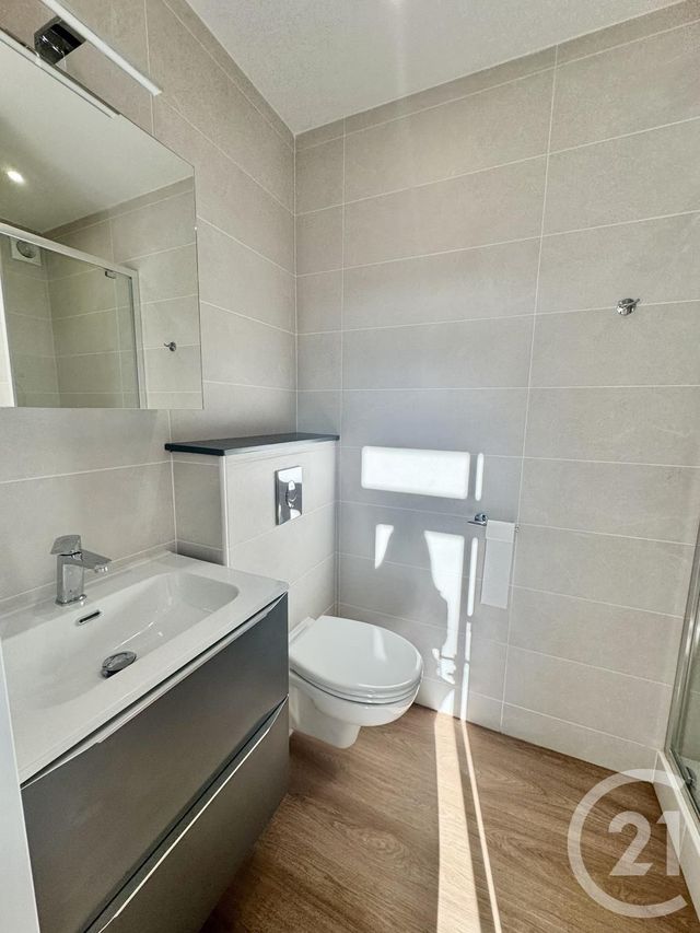 Appartement T1 &agrave; louer - 1 pi&egrave;ce - 18,10 m2 - Rodez - 12 - MIDI-PYRENEES