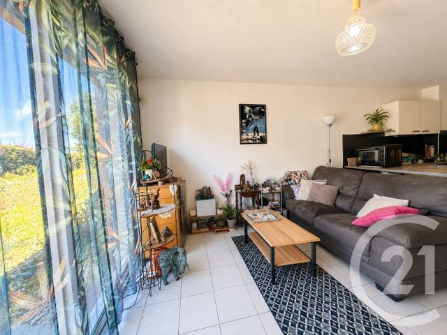 Appartement F3 &agrave; vendre - 3 pi&egrave;ces - 65,28 m2 - Ste Radegonde - 12 - MIDI-PYRENEES
