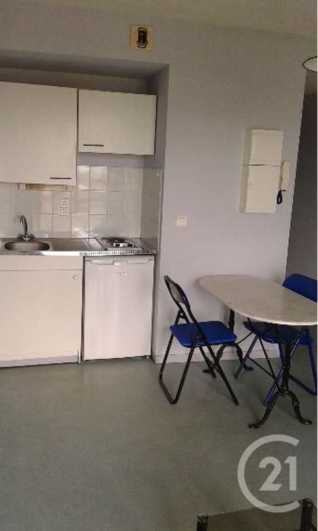 Appartement Studio &agrave; louer - 1 pi&egrave;ce - 21 m2 - Rodez - 12 - MIDI-PYRENEES