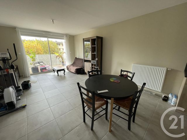 Appartement T2 &agrave; louer - 2 pi&egrave;ces - 52,85 m2 - Onet Le Chateau - 12 - MIDI-PYRENEES