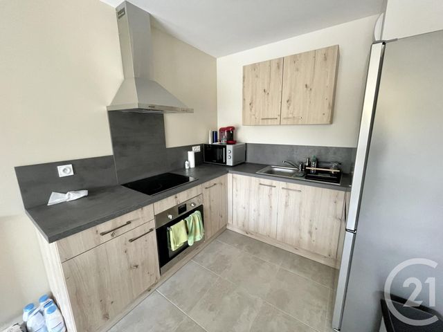 Appartement T2 &agrave; louer - 2 pi&egrave;ces - 52,85 m2 - Onet Le Chateau - 12 - MIDI-PYRENEES