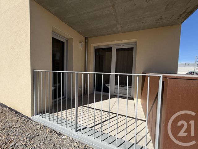 Appartement F2 &agrave; louer - 2 pi&egrave;ces - 42,43 m2 - Luc La Primaube - 12 - MIDI-PYRENEES