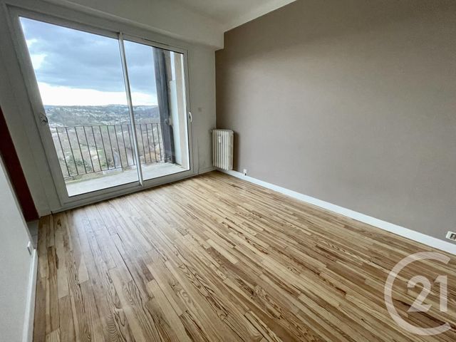 Appartement F2 &agrave; louer - 2 pi&egrave;ces - 38 m2 - Rodez - 12 - MIDI-PYRENEES