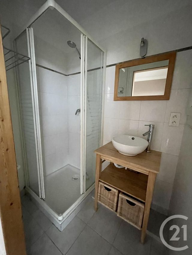 Appartement F2 &agrave; louer - 2 pi&egrave;ces - 38 m2 - Rodez - 12 - MIDI-PYRENEES