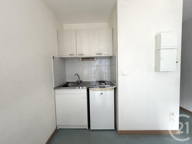 Appartement Studio &agrave; louer - 1 pi&egrave;ce - 18 m2 - Rodez - 12 - MIDI-PYRENEES